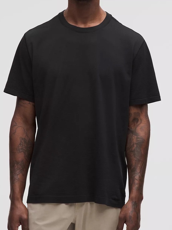 lululemon athletica Other - Lululemon Metal Vent Tech Relaxed-Fit Short-Sleeve Shirt